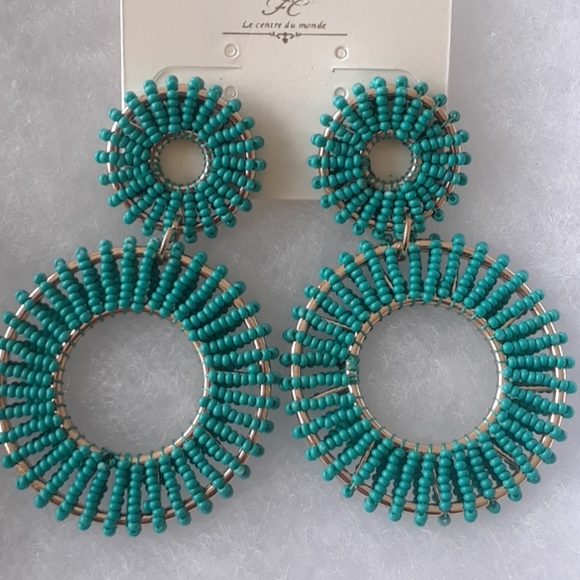 Earrings - Picture 1 of 1